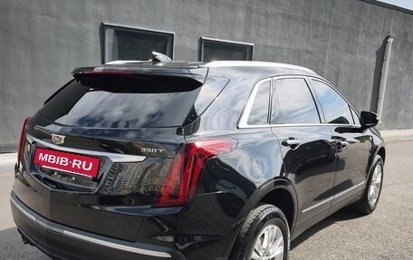 Cadillac XT5 I рестайлинг, 2022 год, 3 850 000 рублей, 4 фотография