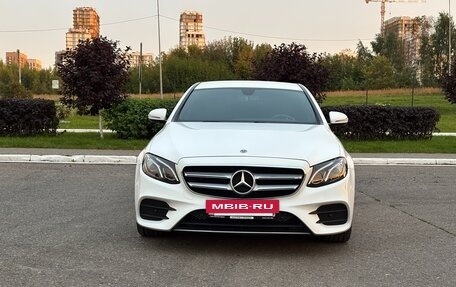 Mercedes-Benz E-Класс, 2018 год, 2 690 000 рублей, 2 фотография