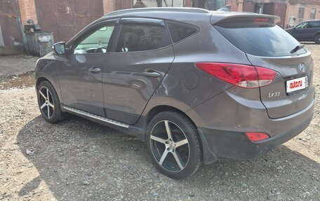 Hyundai ix35 I рестайлинг, 2013 год, 840 000 рублей, 2 фотография