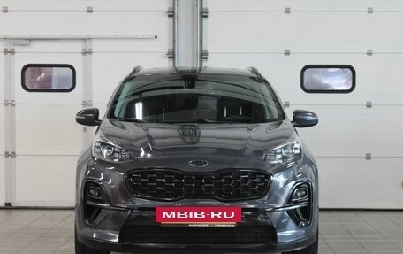 KIA Sportage IV рестайлинг, 2021 год, 2 257 000 рублей, 2 фотография