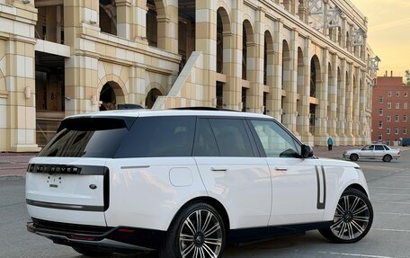 Land Rover Range Rover IV рестайлинг, 2023 год, 9 300 000 рублей, 3 фотография