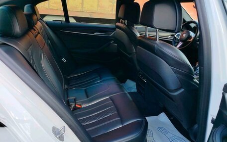 BMW 5 серия, 2020 год, 3 800 000 рублей, 15 фотография