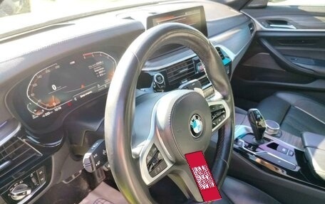 BMW 5 серия, 2020 год, 3 800 000 рублей, 6 фотография
