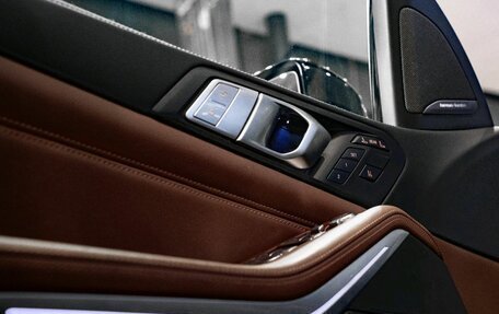 BMW X7, 2021 год, 10 490 000 рублей, 34 фотография