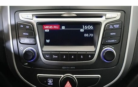 Hyundai Solaris II рестайлинг, 2016 год, 763 000 рублей, 10 фотография