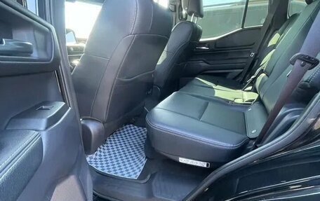 Toyota Land Cruiser Prado, 2024 год, 10 590 000 рублей, 9 фотография