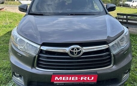 Toyota Highlander III, 2014 год, 3 600 000 рублей, 5 фотография
