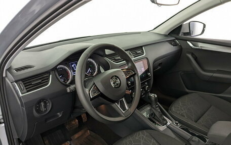 Skoda Octavia, 2019 год, 1 950 000 рублей, 16 фотография