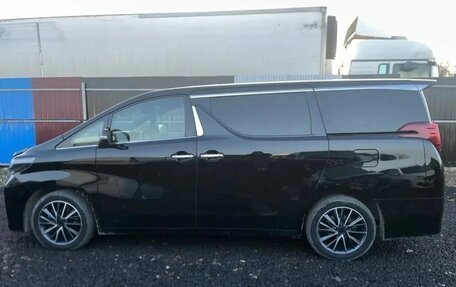 Toyota Alphard III, 2018 год, 4 950 000 рублей, 9 фотография