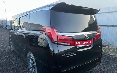 Toyota Alphard III, 2018 год, 4 950 000 рублей, 8 фотография