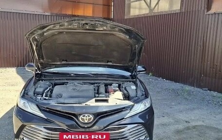Toyota Camry, 2020 год, 3 000 000 рублей, 8 фотография
