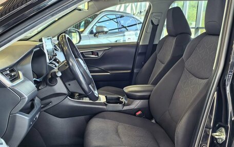 Toyota RAV4, 2021 год, 3 219 000 рублей, 8 фотография