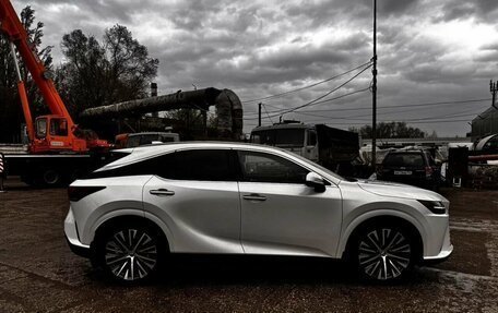 Lexus RX IV рестайлинг, 2023 год, 9 200 000 рублей, 4 фотография