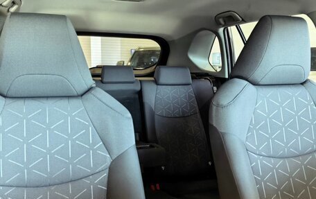 Toyota RAV4, 2021 год, 3 219 000 рублей, 22 фотография