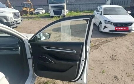Geely Emgrand, 2024 год, 1 200 000 рублей, 15 фотография