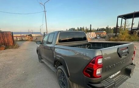Toyota Hilux VIII, 2023 год, 6 500 000 рублей, 4 фотография
