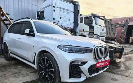 BMW X7, 2021 год, 6 900 000 рублей, 2 фотография