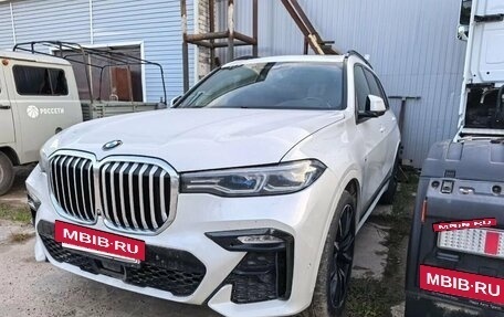 BMW X7, 2021 год, 6 900 000 рублей, 3 фотография