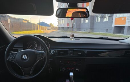 BMW 3 серия, 2010 год, 1 000 000 рублей, 10 фотография
