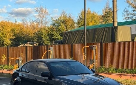 BMW 3 серия, 2010 год, 1 000 000 рублей, 4 фотография