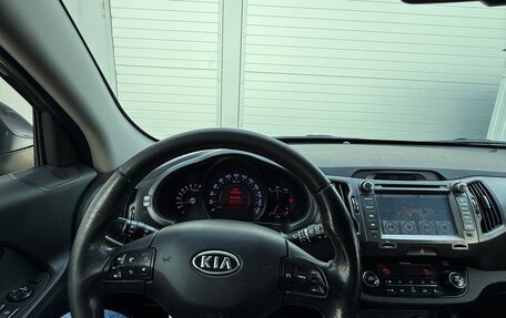 KIA Sportage III, 2011 год, 880 000 рублей, 11 фотография