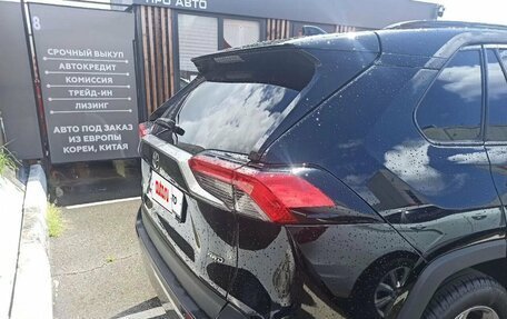 Toyota RAV4, 2019 год, 3 000 000 рублей, 3 фотография