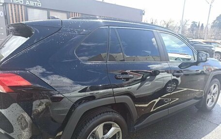 Toyota RAV4, 2019 год, 3 000 000 рублей, 4 фотография