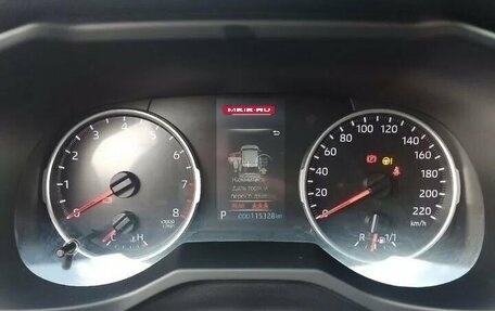 Toyota RAV4, 2019 год, 3 000 000 рублей, 12 фотография