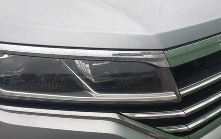 Volkswagen Touareg III, 2018 год, 4 100 000 рублей, 14 фотография