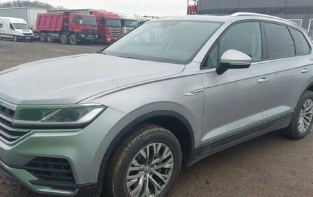 Volkswagen Touareg III, 2018 год, 4 100 000 рублей, 12 фотография