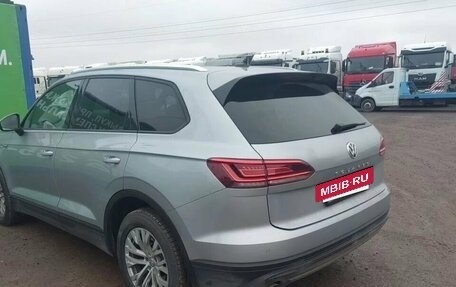Volkswagen Touareg III, 2018 год, 4 100 000 рублей, 10 фотография