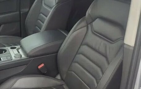 Volkswagen Touareg III, 2018 год, 4 100 000 рублей, 30 фотография
