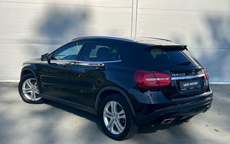 Mercedes-Benz GLA, 2015 год, 1 795 000 рублей, 6 фотография