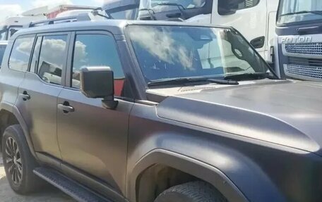 Toyota Land Cruiser Prado, 2024 год, 9 250 000 рублей, 3 фотография