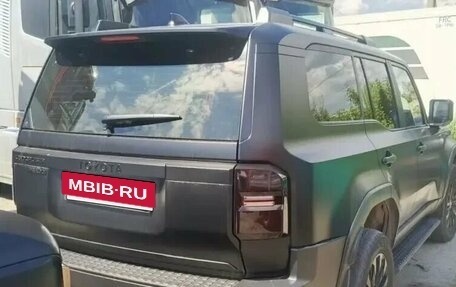 Toyota Land Cruiser Prado, 2024 год, 9 250 000 рублей, 4 фотография