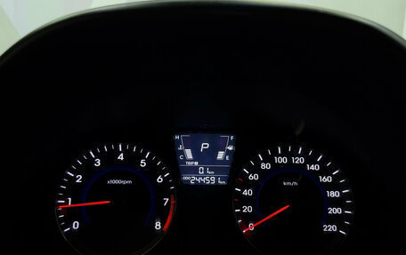 Hyundai Solaris II рестайлинг, 2011 год, 699 000 рублей, 19 фотография