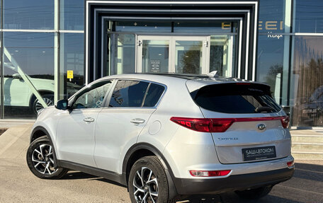 KIA Sportage IV рестайлинг, 2017 год, 1 785 000 рублей, 6 фотография