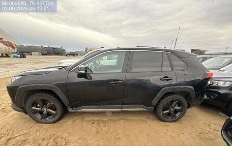 Toyota RAV4, 2022 год, 3 500 000 рублей, 5 фотография