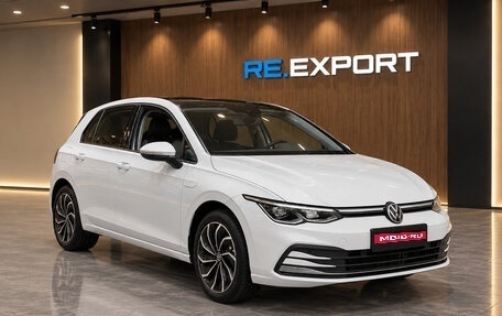 Volkswagen Golf VIII, 2021 год, 1 708 000 рублей, 1 фотография