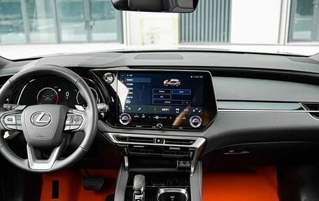 Lexus RX IV рестайлинг, 2026 год, 7 485 000 рублей, 13 фотография