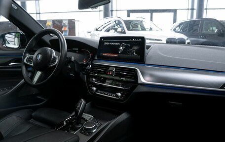 BMW 5 серия, 2020 год, 6 650 000 рублей, 6 фотография