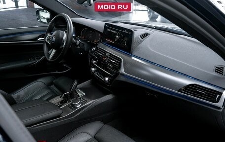 BMW 5 серия, 2020 год, 6 650 000 рублей, 15 фотография