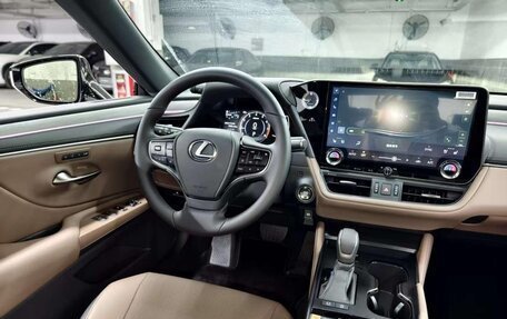 Lexus ES VII, 2026 год, 5 666 666 рублей, 7 фотография