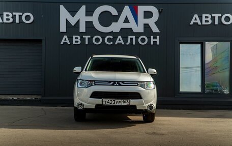 Mitsubishi Outlander III рестайлинг 3, 2013 год, 1 295 000 рублей, 2 фотография