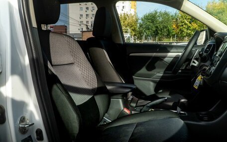 Mitsubishi Outlander III рестайлинг 3, 2013 год, 1 295 000 рублей, 21 фотография