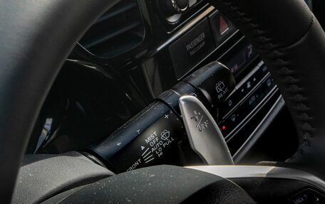 Mitsubishi Outlander III рестайлинг 3, 2013 год, 1 295 000 рублей, 29 фотография