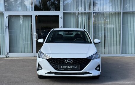 Hyundai Solaris II рестайлинг, 2022 год, 1 550 000 рублей, 2 фотография