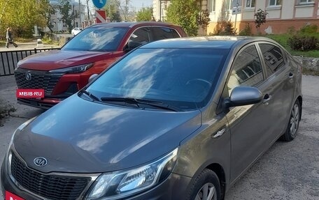 KIA Rio III рестайлинг, 2011 год, 620 000 рублей, 2 фотография