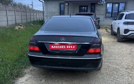 Mercedes-Benz E-Класс, 2006 год, 1 250 000 рублей, 10 фотография