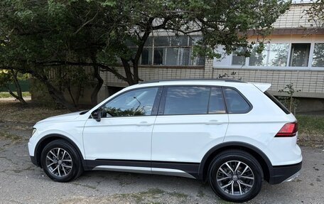 Volkswagen Tiguan II, 2020 год, 2 800 000 рублей, 3 фотография